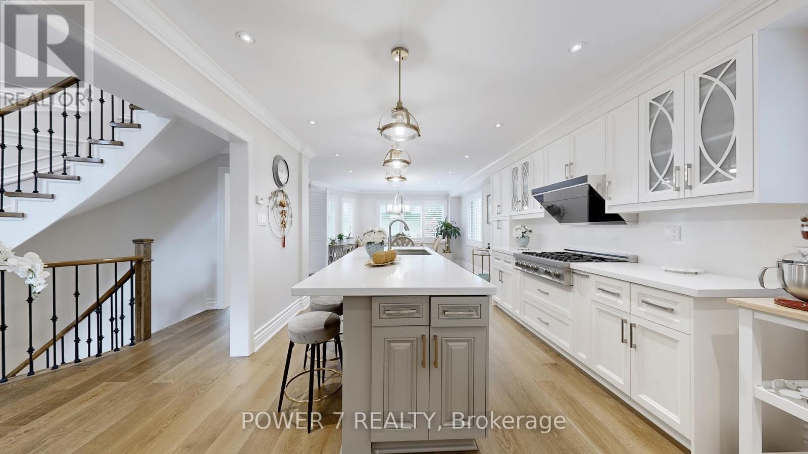 Photo 6 of 1098 Secretariate Road, Newmarket ON