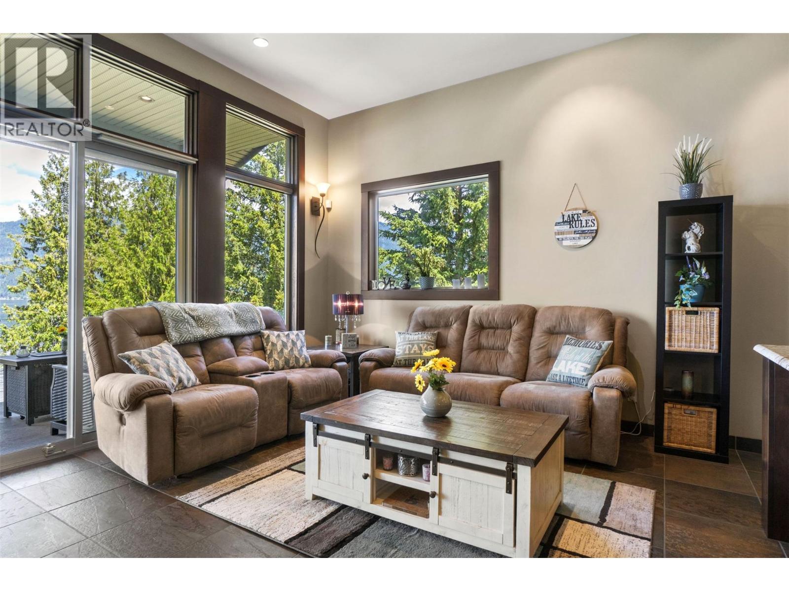 Photo 19 of 5581 Eagle Bay Road Unit 8, Eagle Bay BC