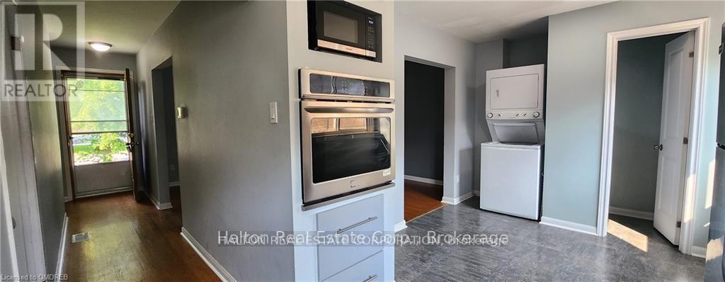 Photo 5 of 1109 Highland Street, Burlington ON