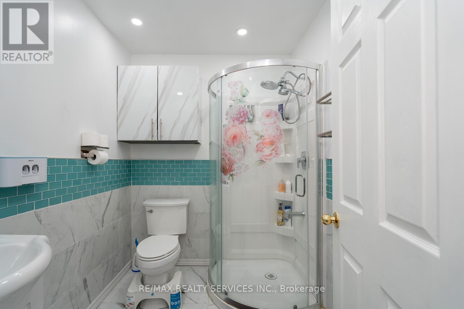 Photo 2 of 58 2825 Gananoque Drive, Mississauga ON