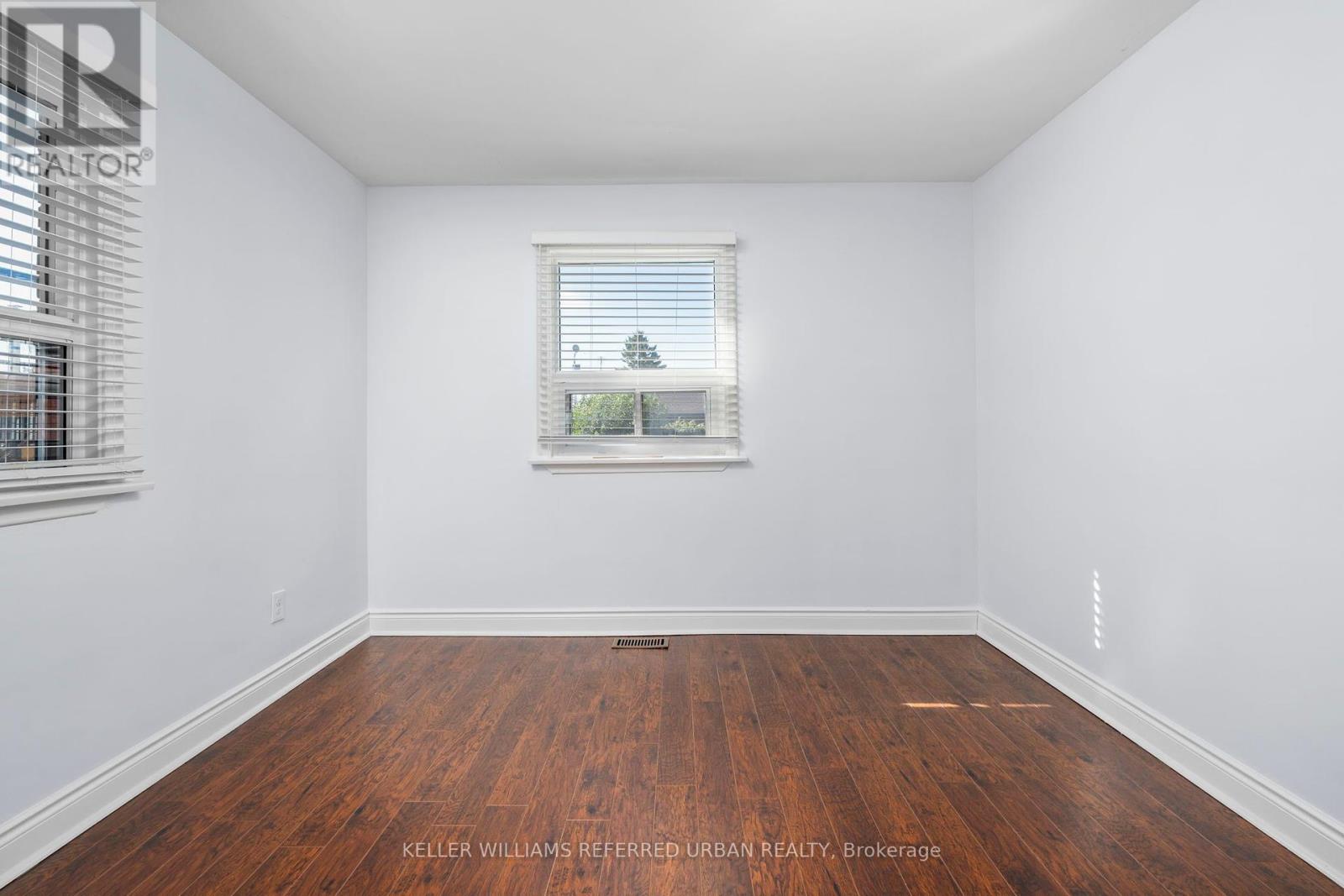 Photo 5 of Main 343 Ranee Avenue, Toronto ON