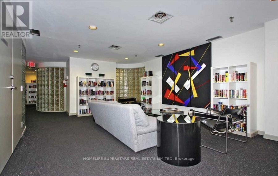Photo 14 of 714 701 King Street W, Toronto ON