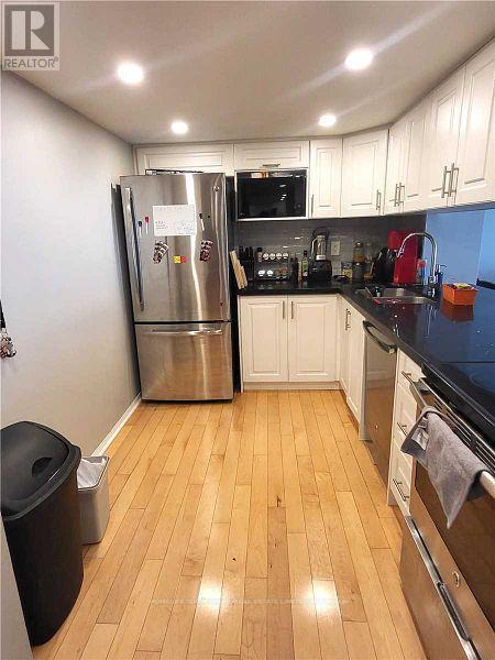Photo 9 of 714 701 King Street W, Toronto ON