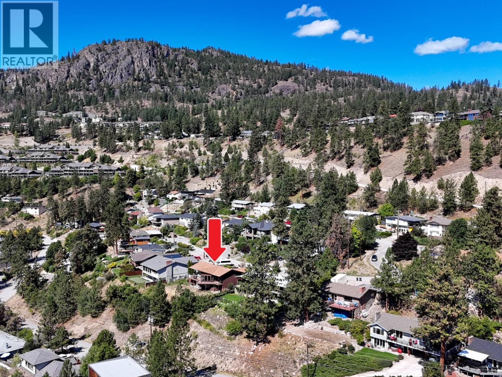 4105 3rd Avenue, Peachland