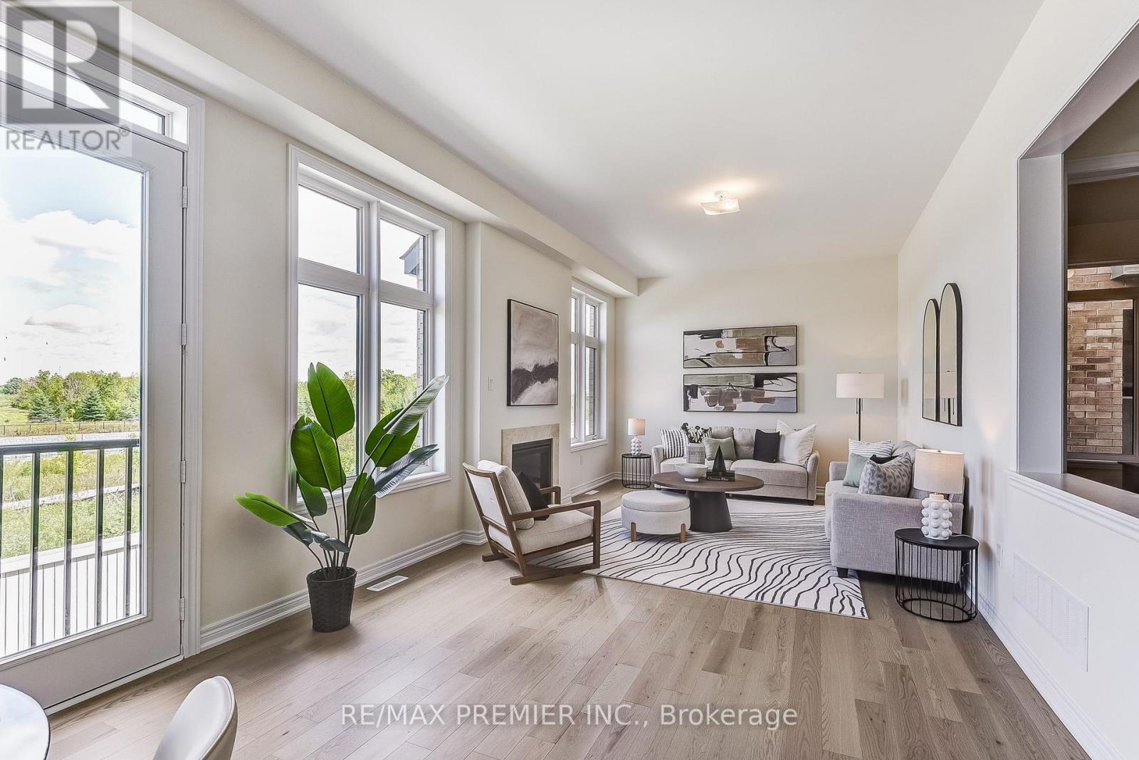 Photo 16 of 358 Boundary Boulevard, Whitchurchstouffville ON