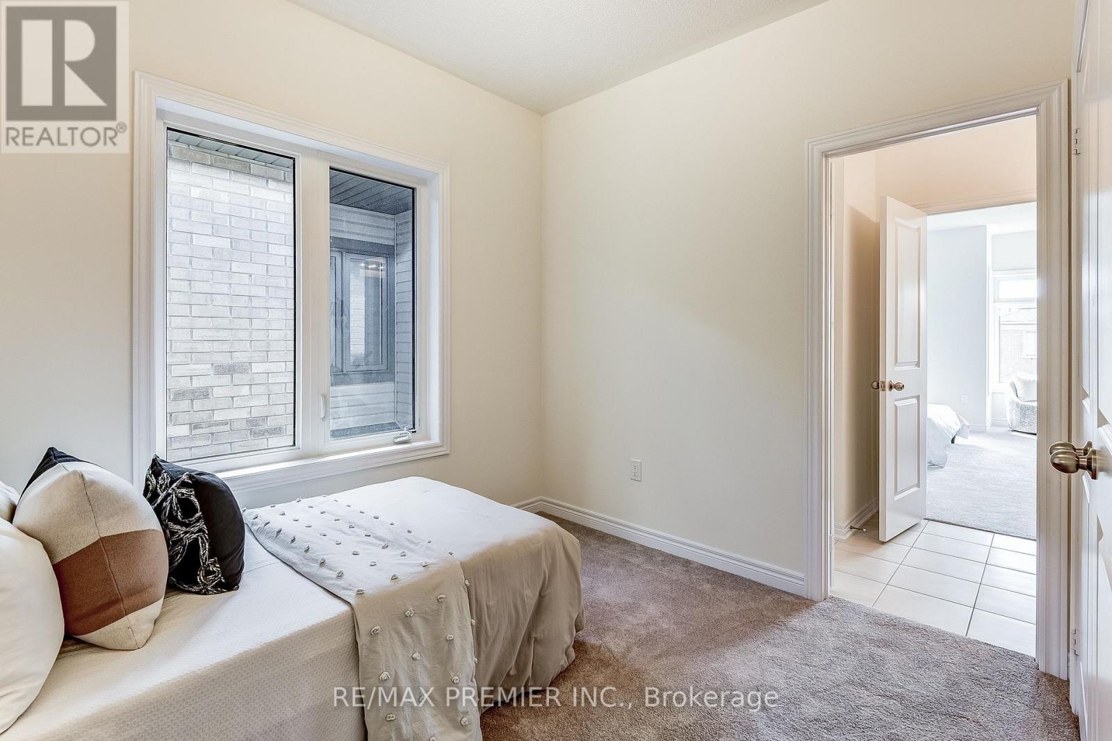 Photo 28 of 358 Boundary Boulevard, Whitchurchstouffville ON