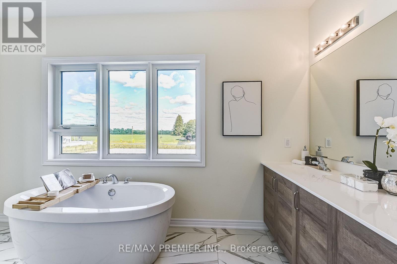 Photo 39 of 358 Boundary Boulevard, Whitchurchstouffville ON