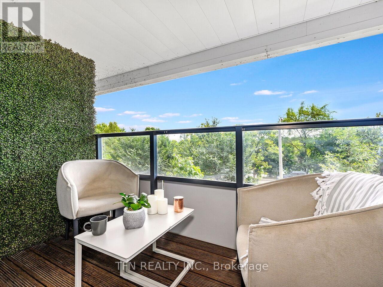 Photo 12 of M 5 20 Shore Breeze Drive, Toronto ON