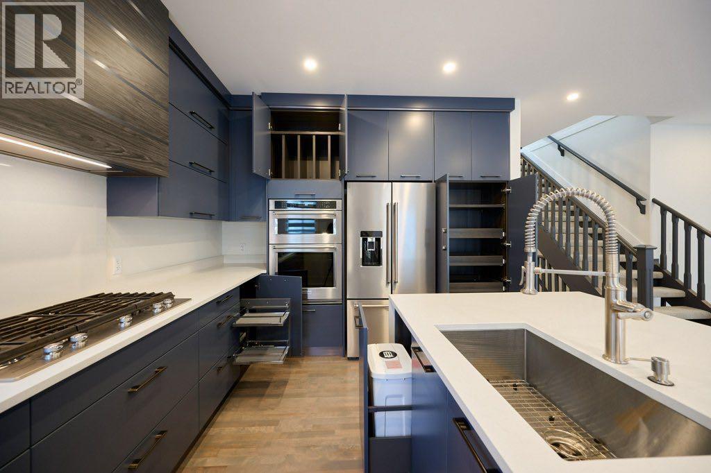 Single Family House for Sale in  Royal Oak Manor NW Royal Oak Calgary 