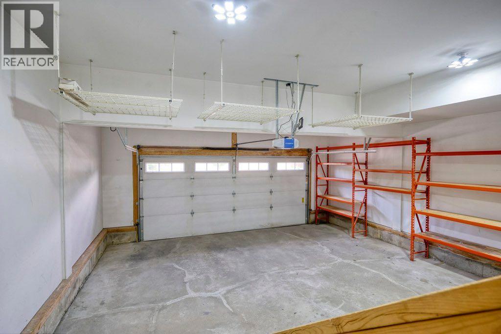 Single Family House for Sale in  Royal Oak Manor NW Royal Oak Calgary 