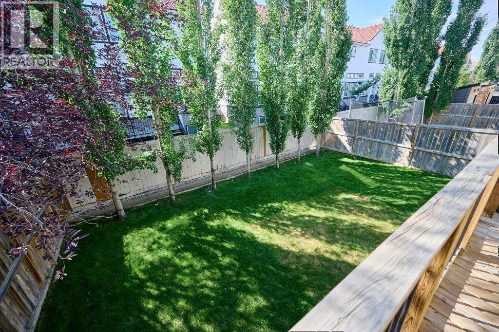 Single Family House for Sale in  Royal Oak Manor NW Royal Oak Calgary 
