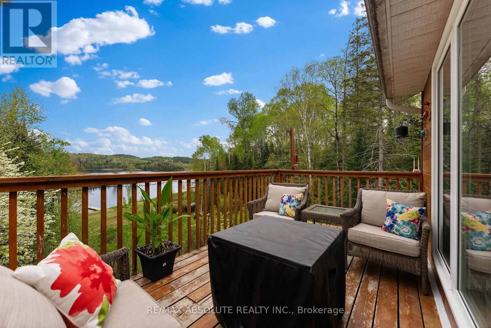 Photo 34 of 4666 Matawatchan Road, Greater Madawaska ON
