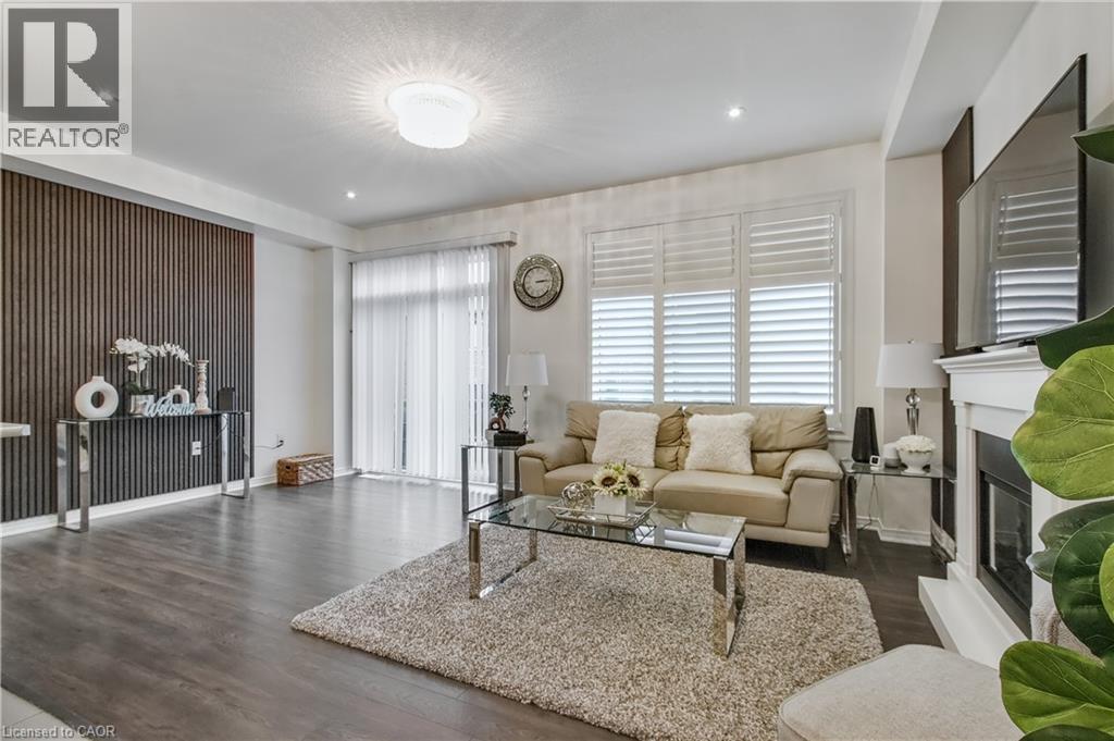 Photo 19 of 46 Kelso Drive, Caledonia ON