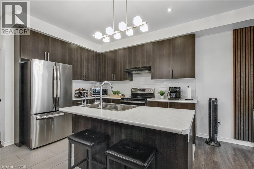 Photo 20 of 46 Kelso Drive, Caledonia ON