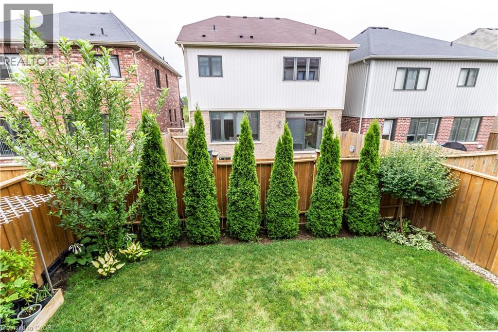 Photo 7 of 46 Kelso Drive, Caledonia ON