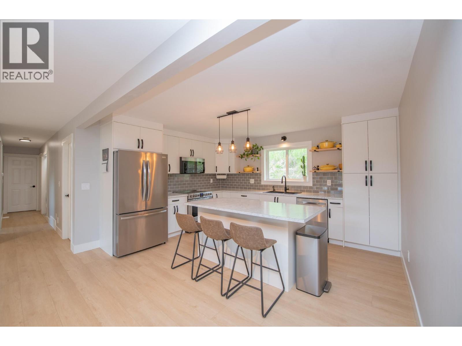 2224 Linea Crescent, Lumby