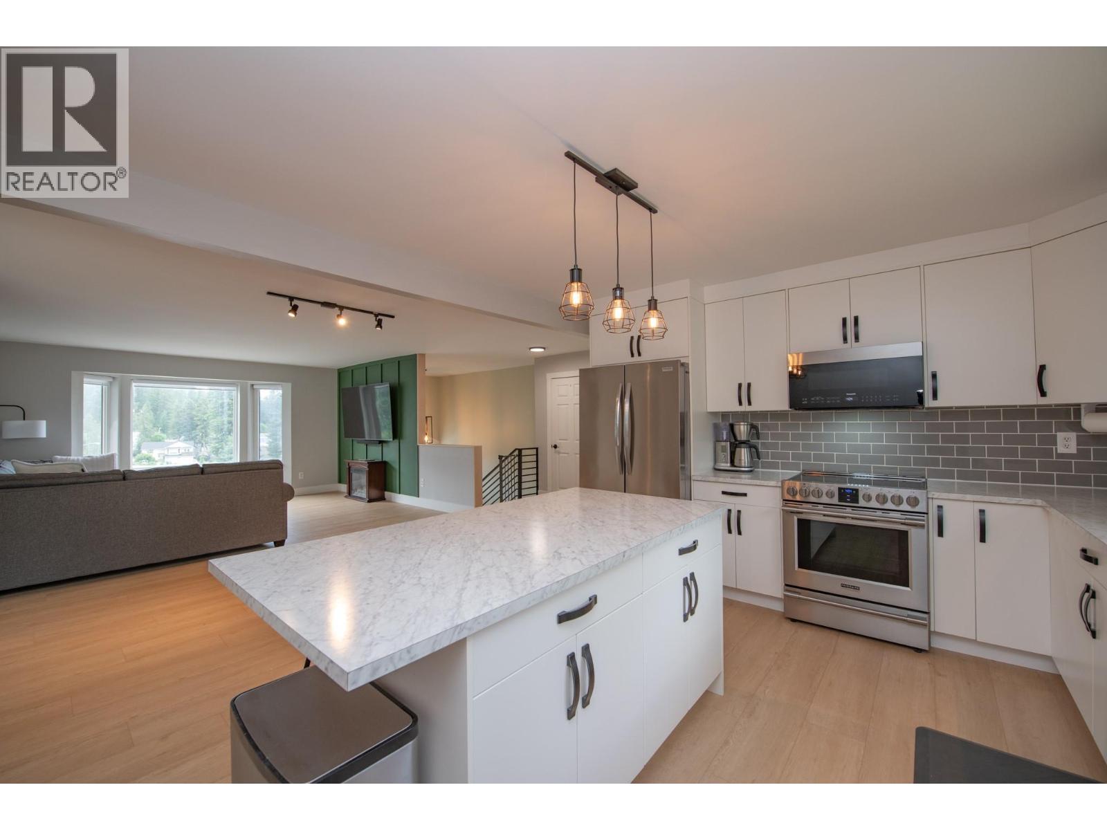 2224 Linea Crescent, Lumby