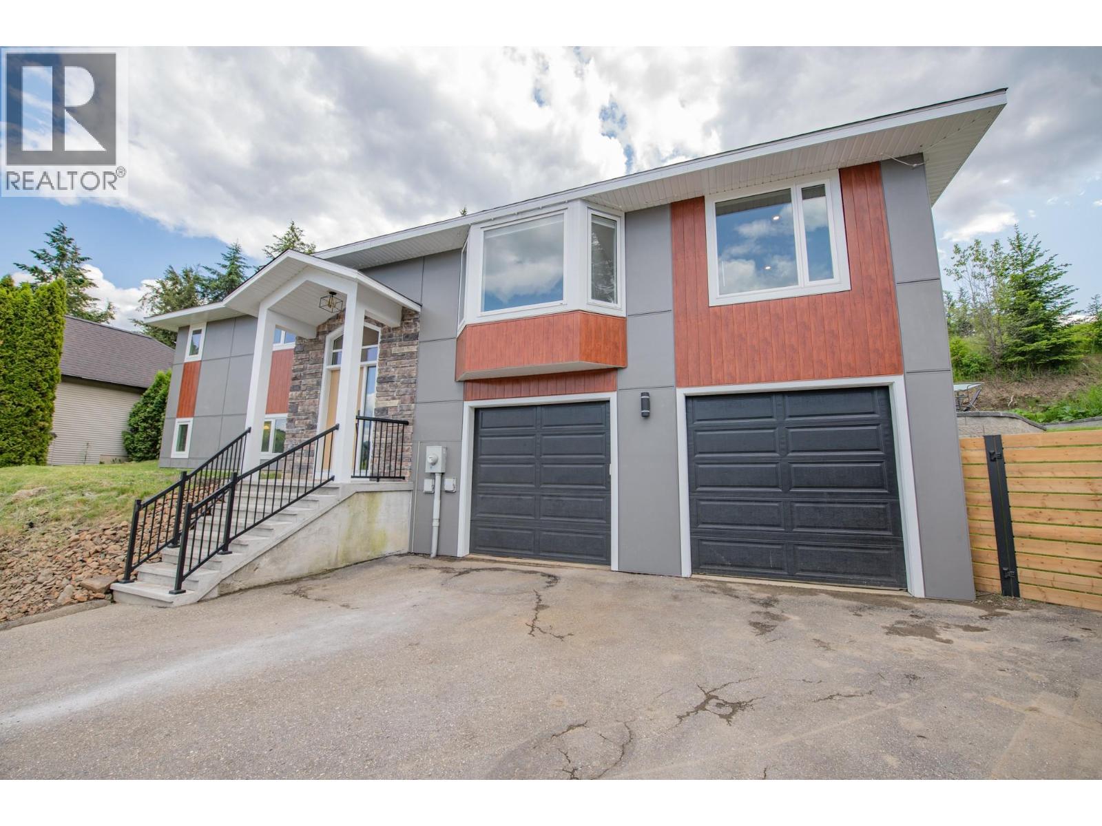 2224 Linea Crescent, Lumby