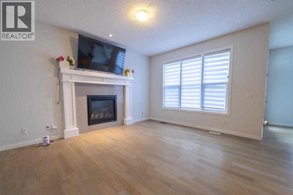Photo 26 of 385 Kings Heights Drive Se, Airdrie AB