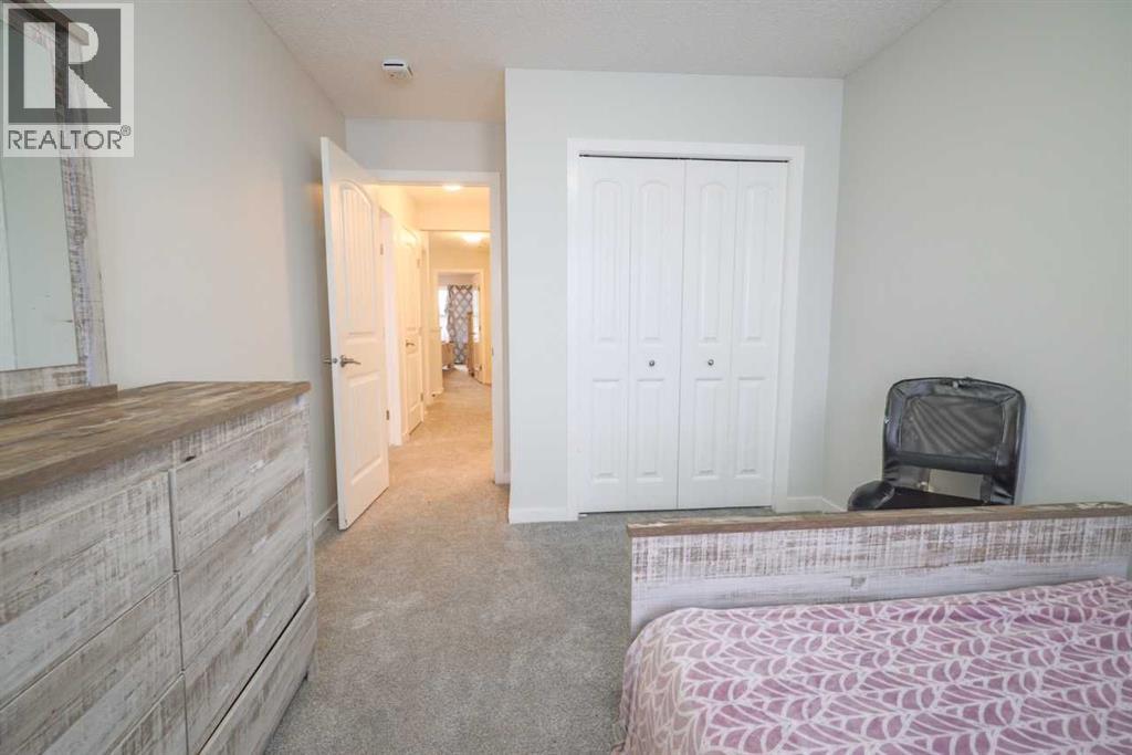 Photo 36 of 385 Kings Heights Drive Se, Airdrie AB