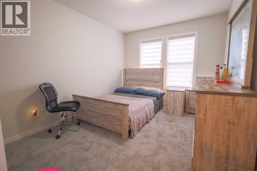 Photo 30 of 385 Kings Heights Drive Se, Airdrie AB