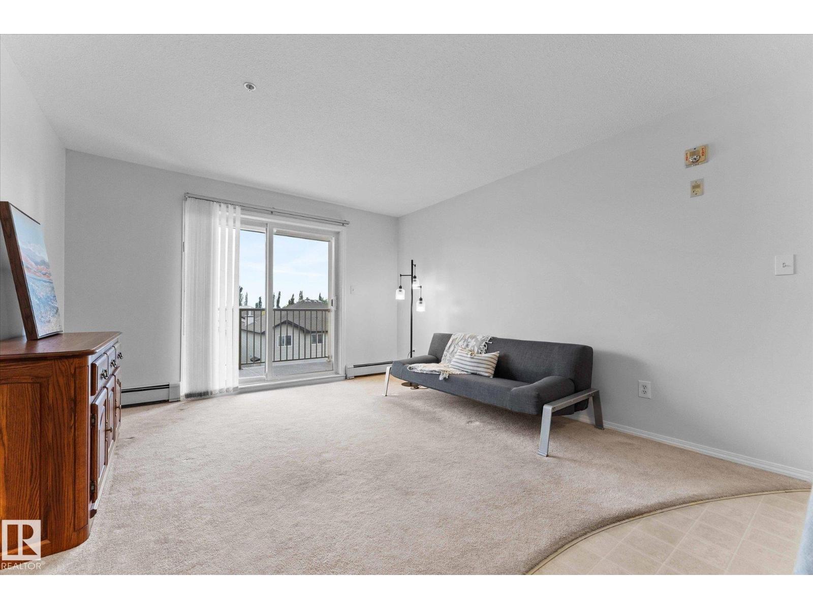 Photo 11 of 305 4307 43 Av, Stony Plain AB