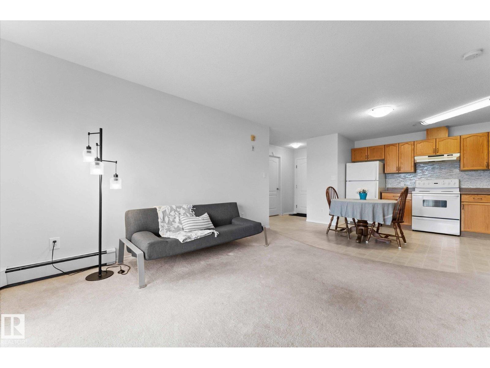 Photo 14 of 305 4307 43 Av, Stony Plain AB