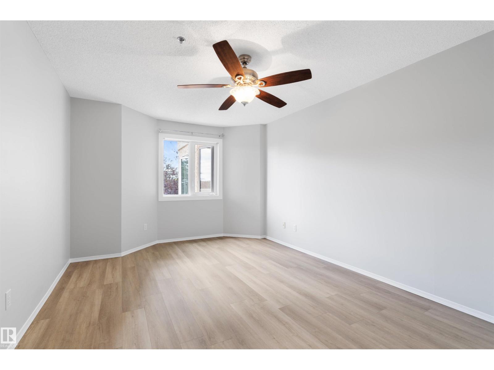 Photo 21 of 306 10610 76 St Nw, Edmonton AB