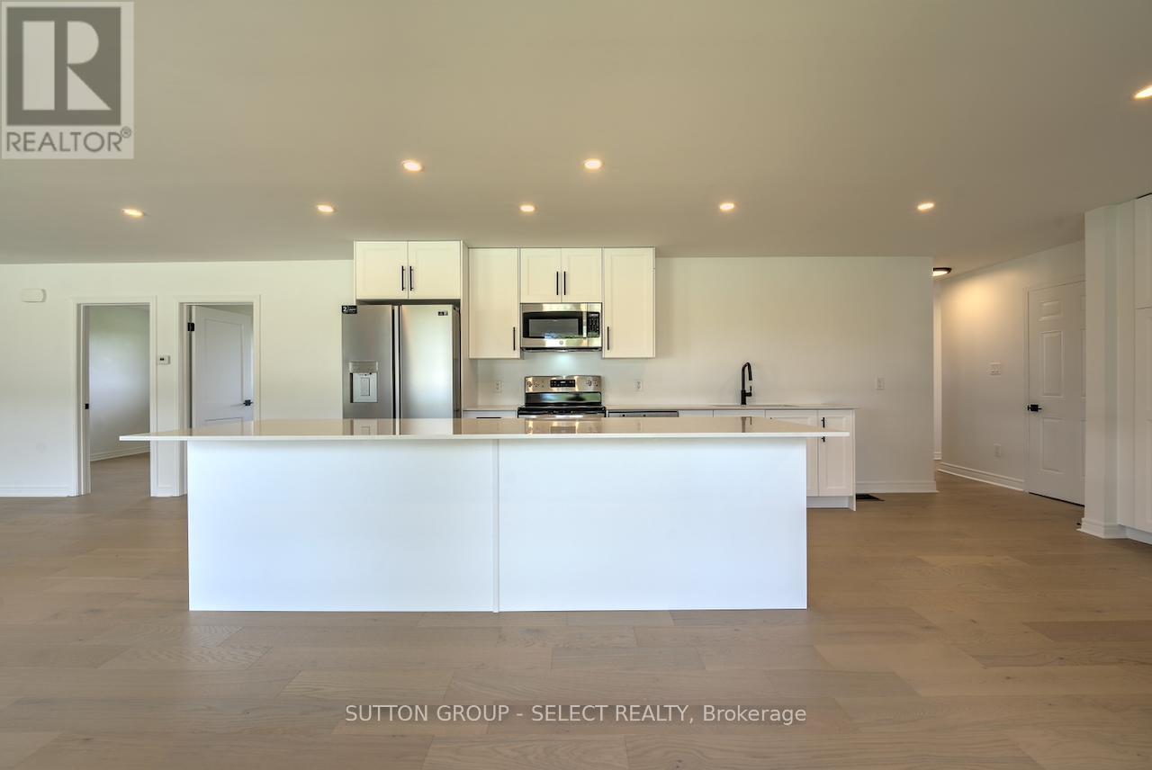 Photo 21 of 101 Broadway Street, Lambton Shores ON