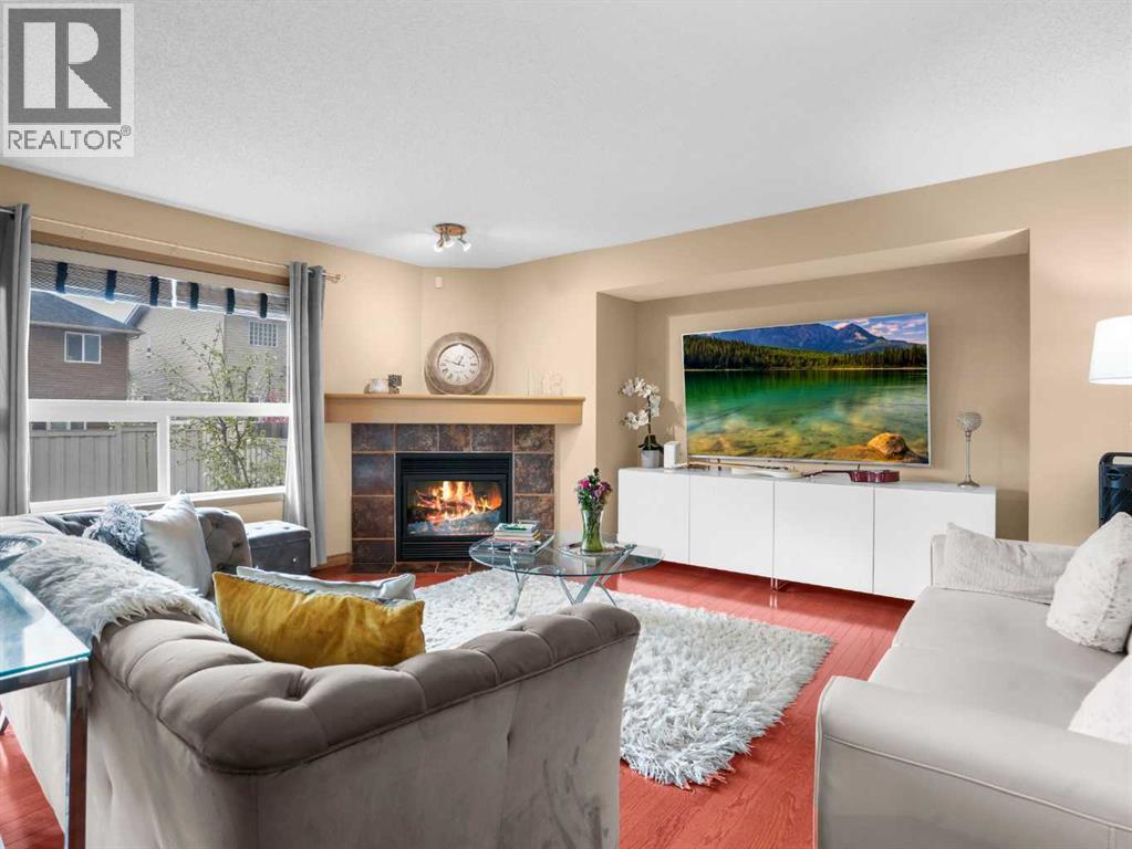 Photo 3 of 126 Kincora Park Nw, Calgary AB