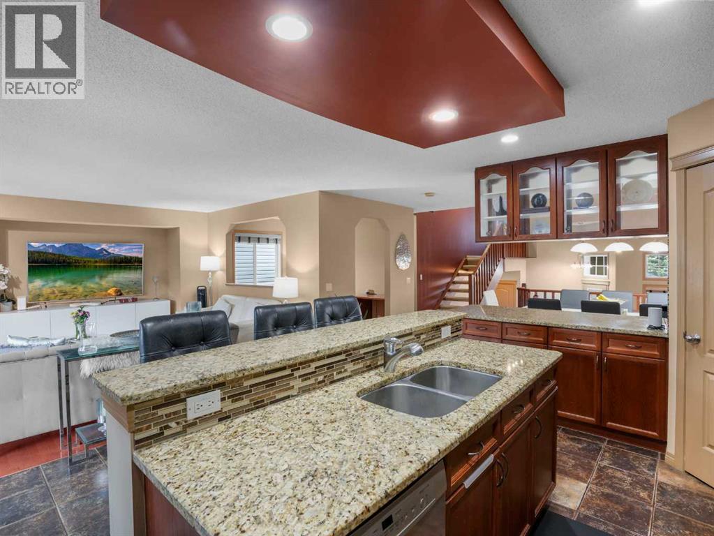 Photo 13 of 126 Kincora Park Nw, Calgary AB