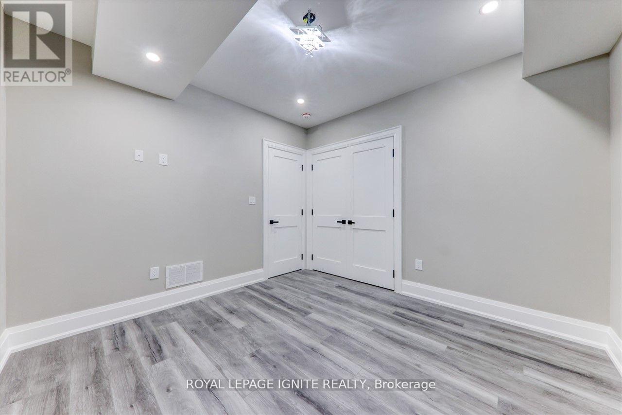 Photo 10 of Bsmt 86 Cleta Drive, Toronto ON