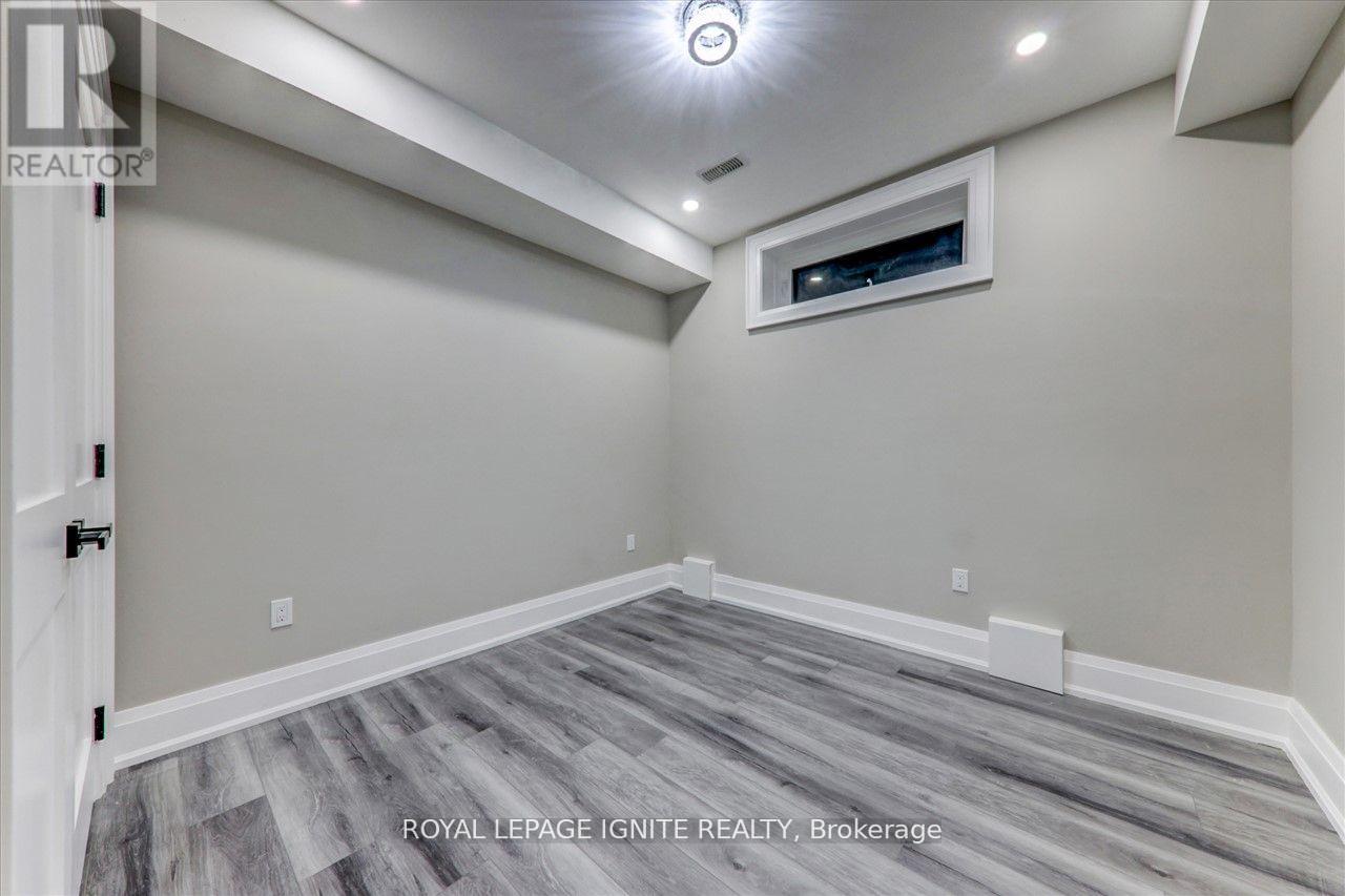Photo 4 of Bsmt 86 Cleta Drive, Toronto ON