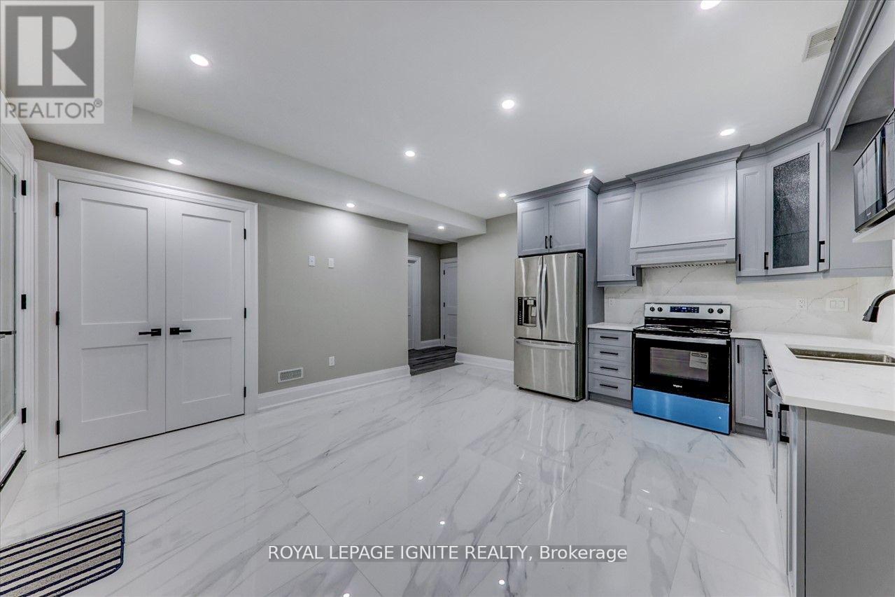 Photo 6 of Bsmt 86 Cleta Drive, Toronto ON