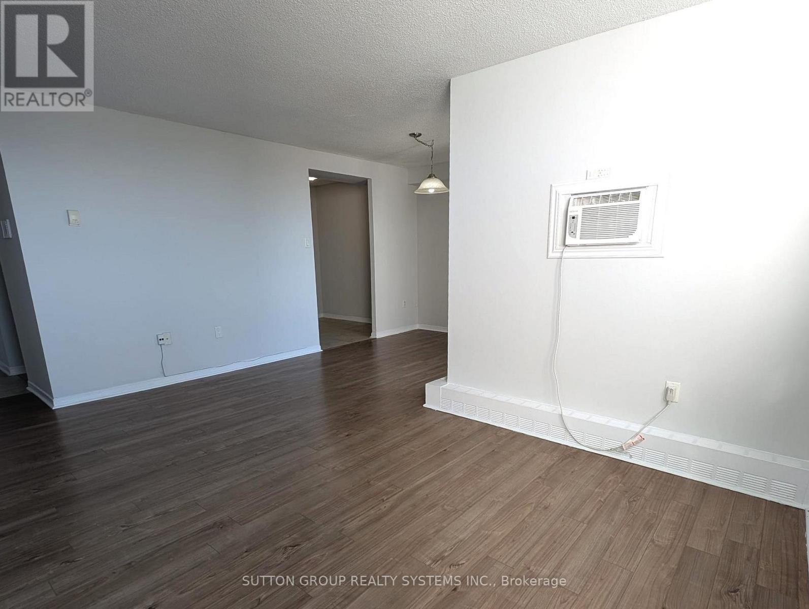 Photo 11 of 309 2900 Battleford Road, Mississauga ON