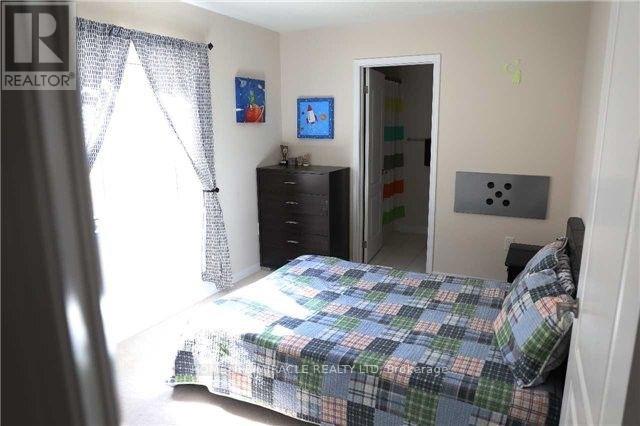 Photo 11 of 62 Robert Parkinson Drive, Brampton ON