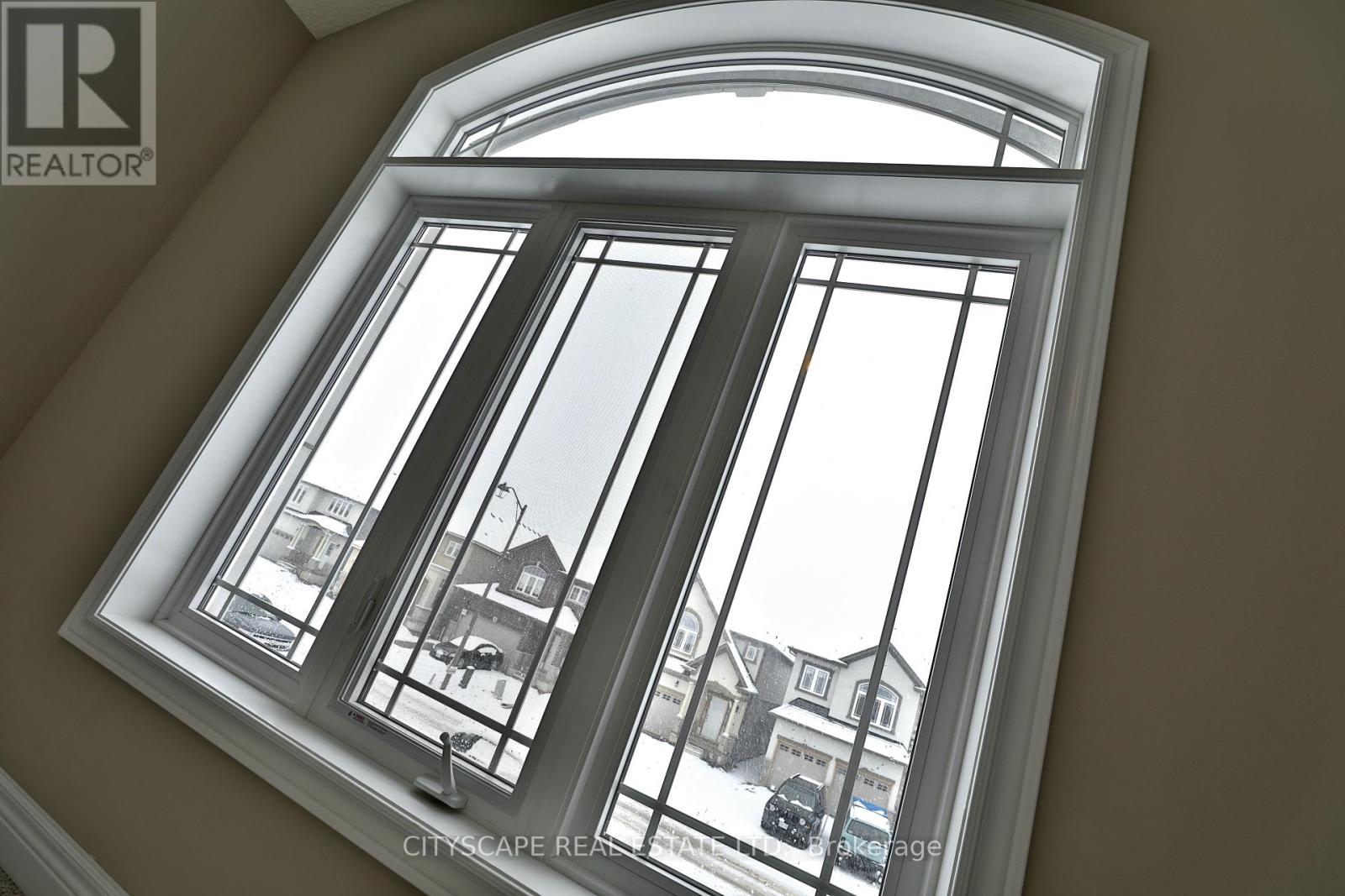 Photo 8 of 87 Bethune Avenue, Hamilton ON