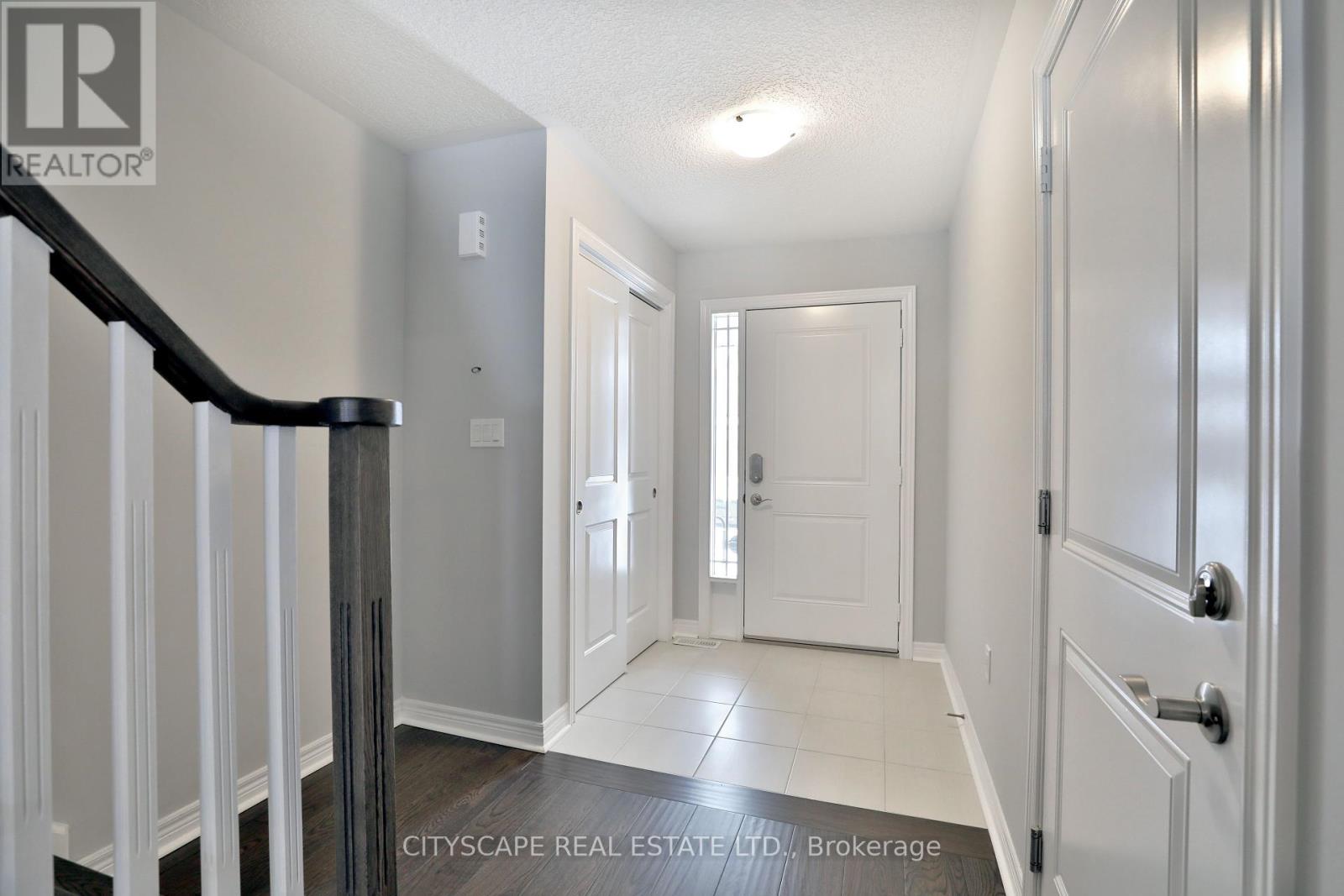 Photo 16 of 87 Bethune Avenue, Hamilton ON