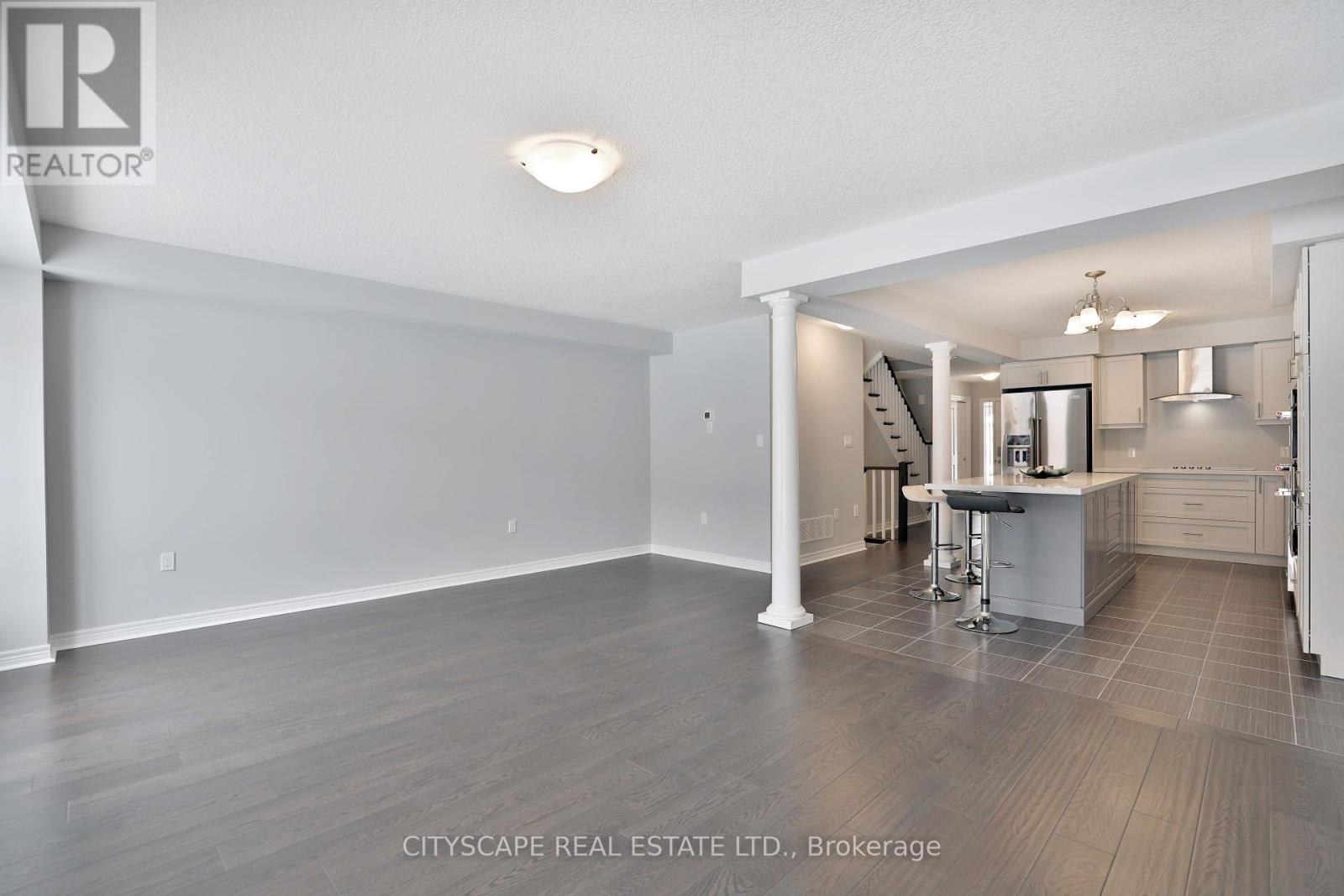 Photo 19 of 87 Bethune Avenue, Hamilton ON