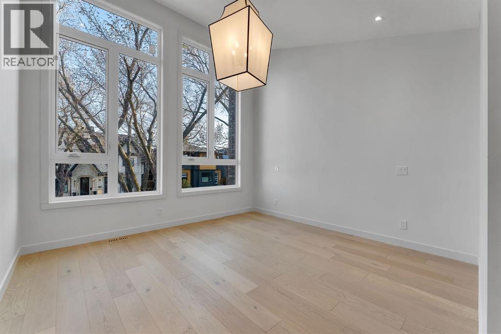 Single Family House for Sale in   Avenue NW Mount Pleasant Calgary 