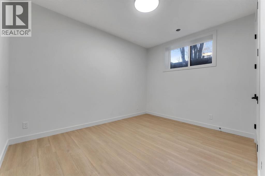 Single Family House for Sale in   Avenue NW Mount Pleasant Calgary 