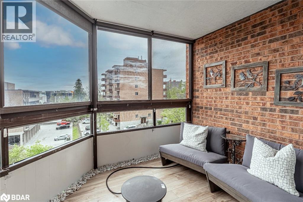 Photo 13 of 181 Collier Street Unit 504, Barrie ON