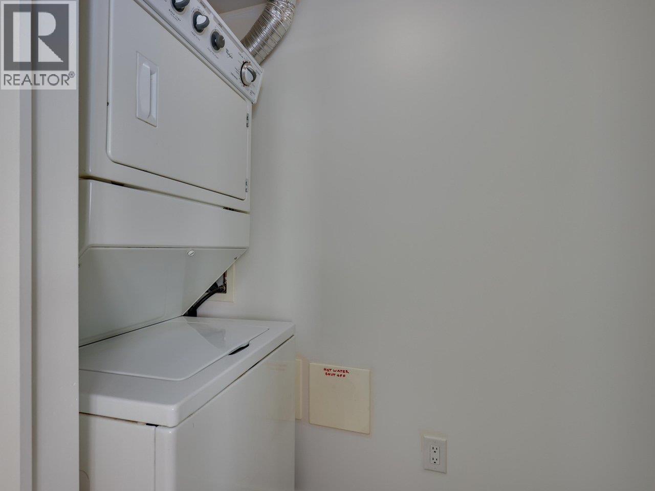 Photo 4 of 1307 1 Renaissance Square, New Westminster BC