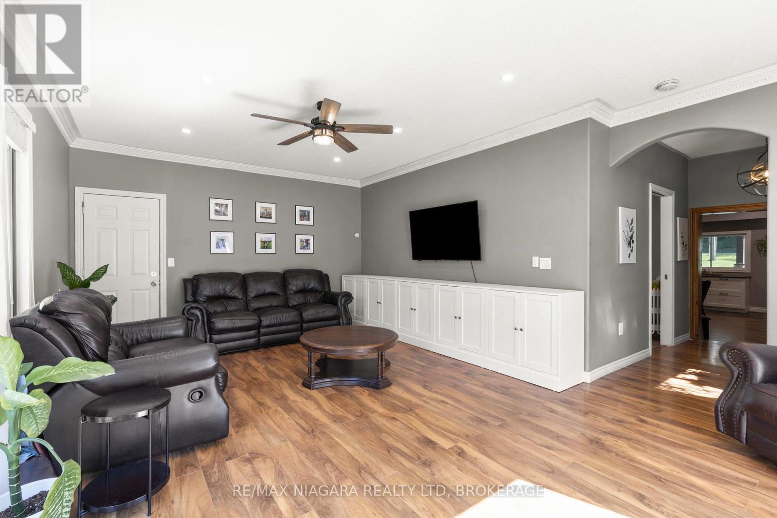 Photo 16 of 10408 Lakeshore Road, Wainfleet ON