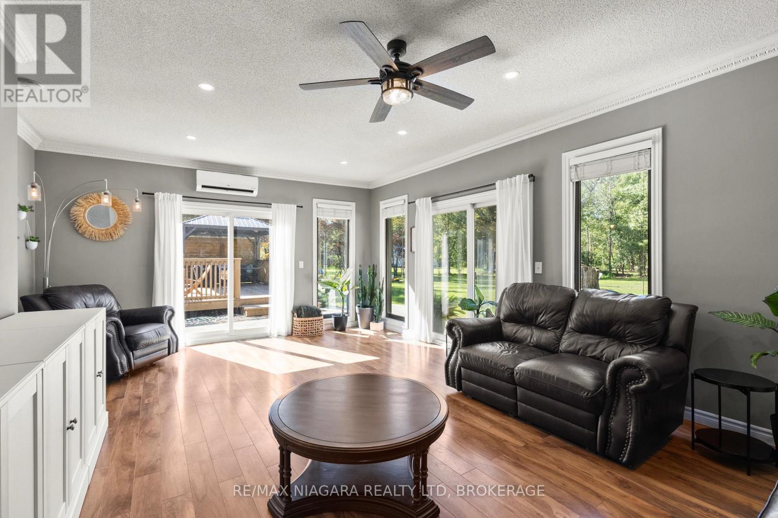 Photo 17 of 10408 Lakeshore Road, Wainfleet ON