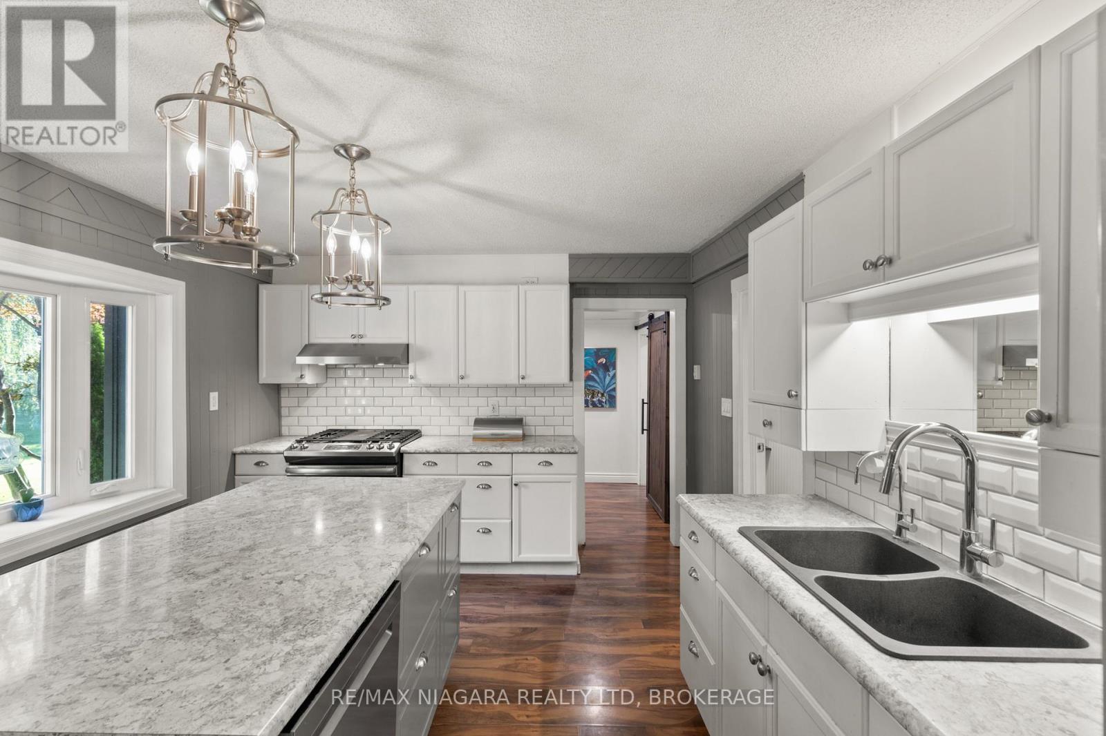 Photo 19 of 10408 Lakeshore Road, Wainfleet ON