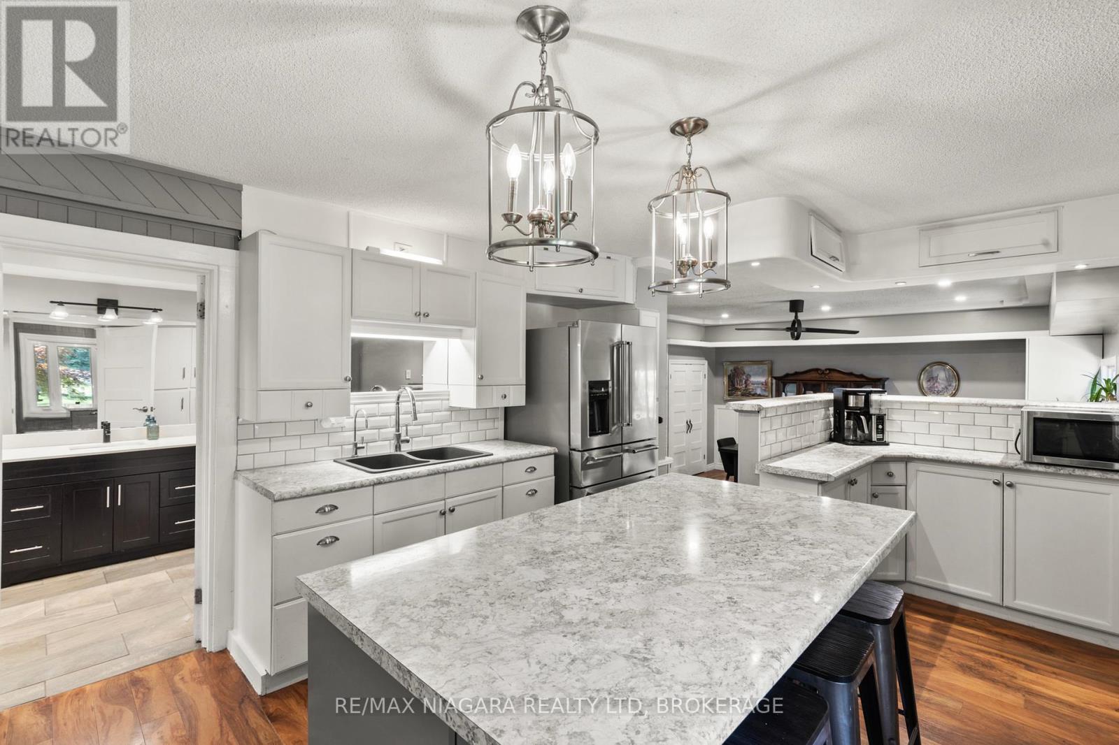 Photo 21 of 10408 Lakeshore Road, Wainfleet ON