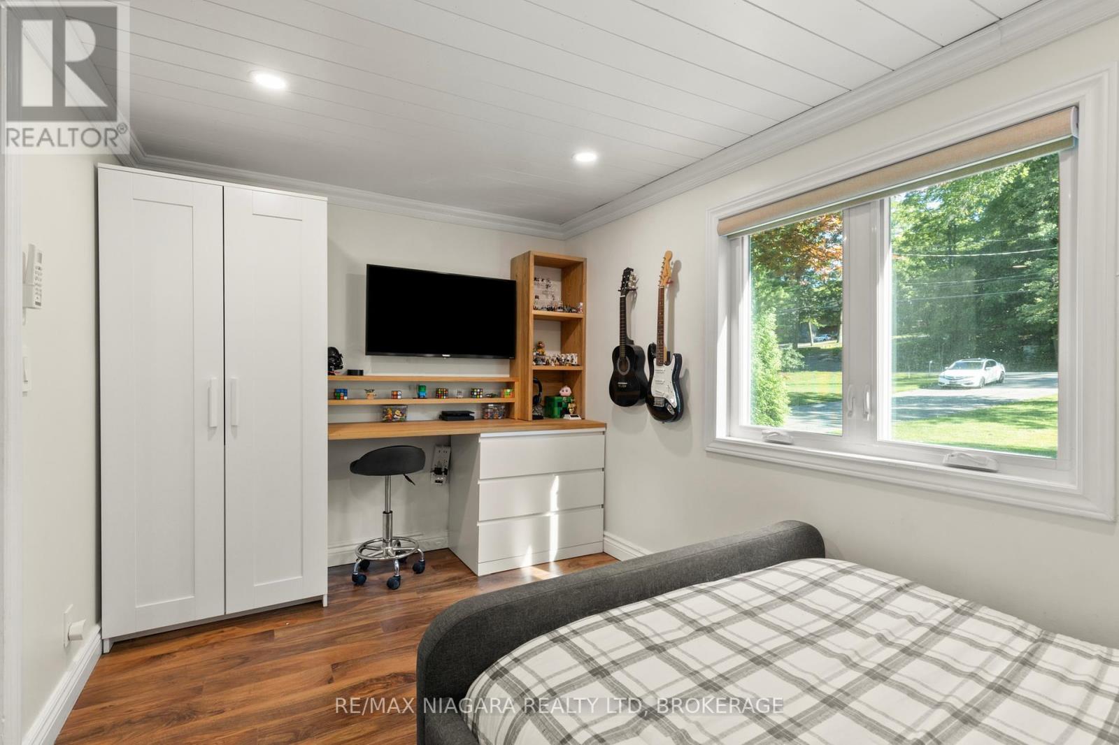 Photo 25 of 10408 Lakeshore Road, Wainfleet ON