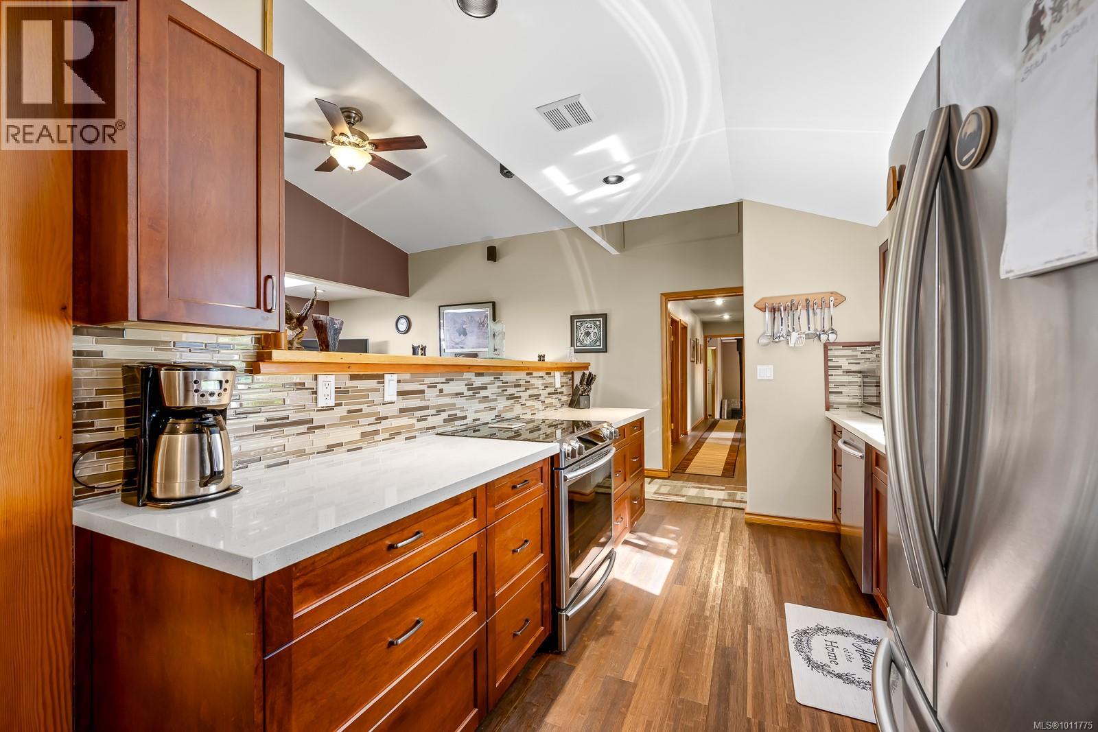 1307 Anderton Rd, Comox