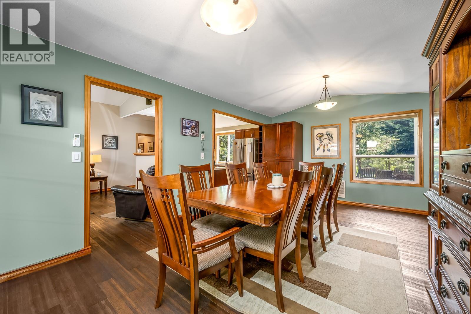 1307 Anderton Rd, Comox